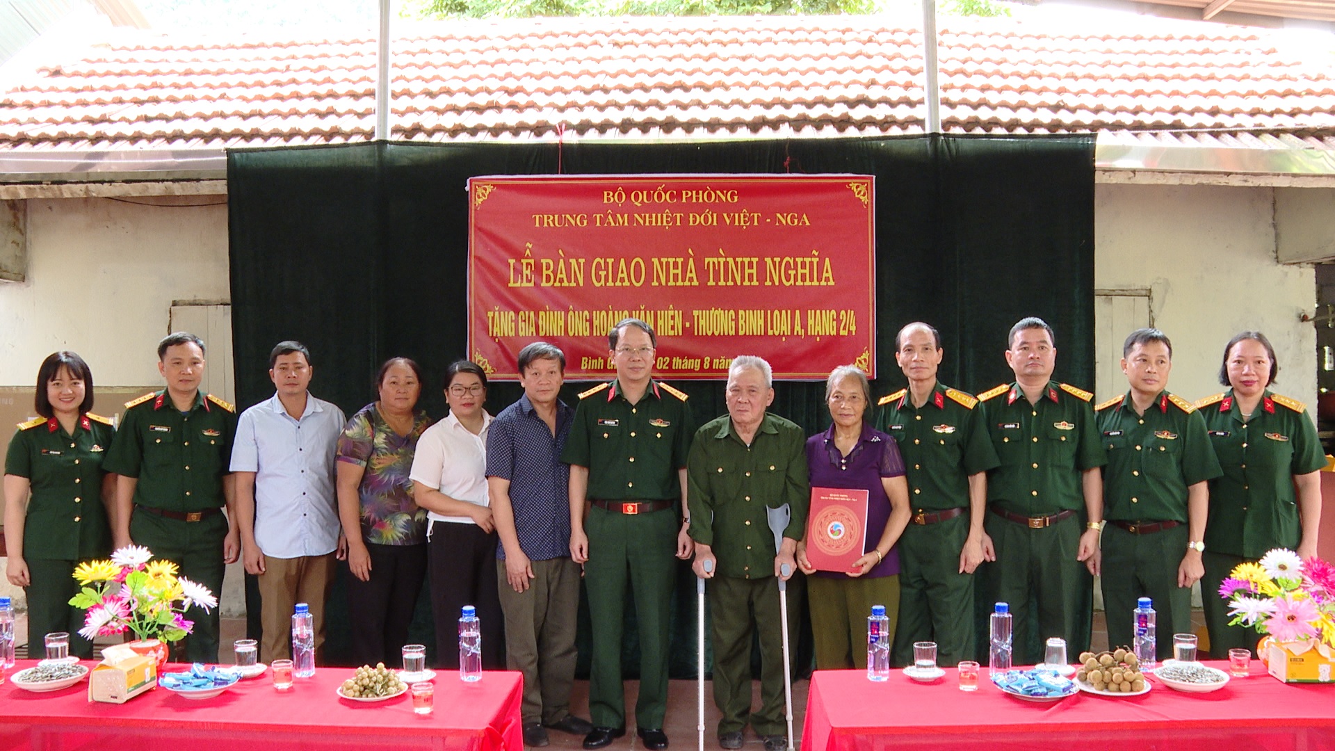 Trung tâm Nhiệt đới Việt - Nga trao tặng Nhà tình nghĩa tại tỉnh Lạng Sơn